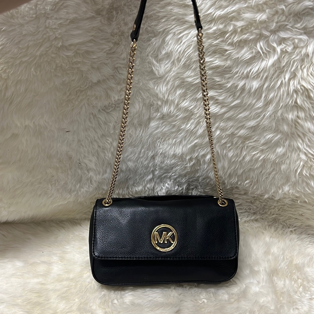MICHAEL Michael Kors Black Leather Shoulder Bag